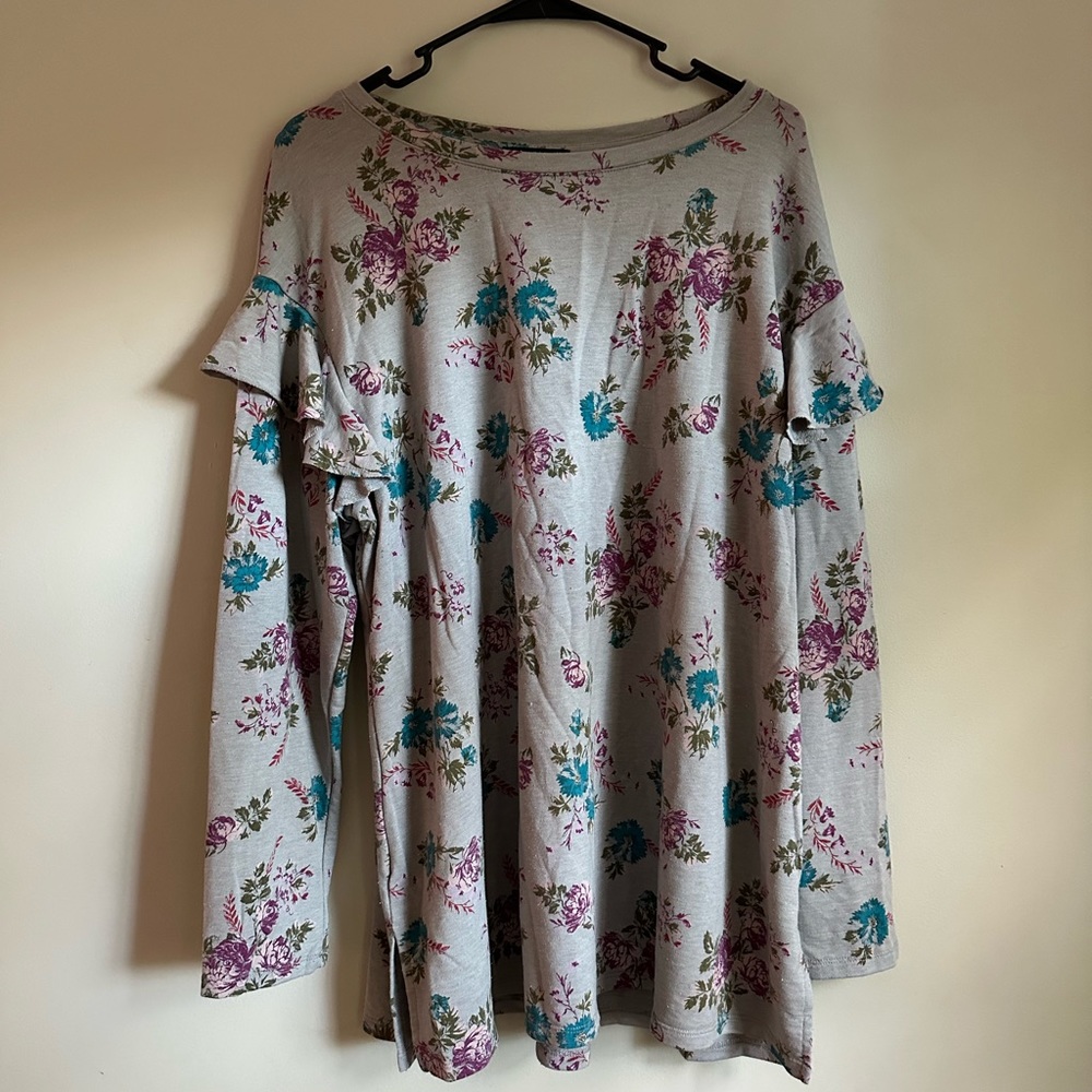 Lane Bryant Gray Floral Sweatshirt/Long Sleeve Size 18/20
